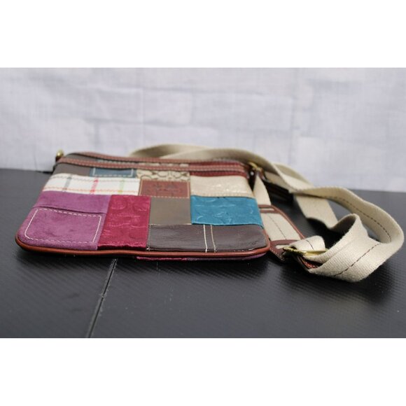 Unique Leather Coach Bag With Different Textures And Colors - Picture 6 of 7